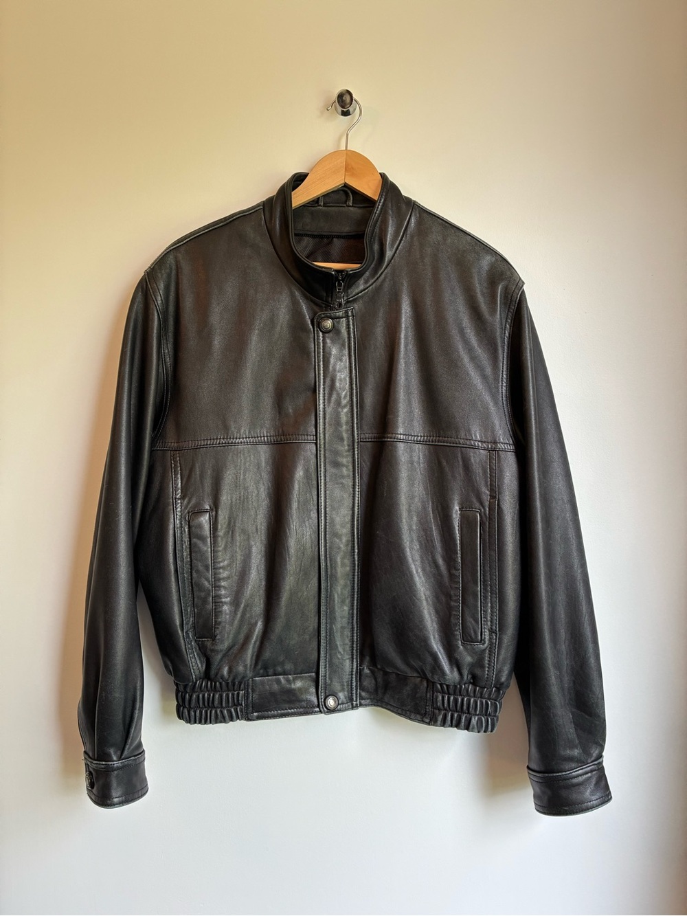 Danier Canada Genuine Black Leather Bomber Jacket Size S 90s Vintage